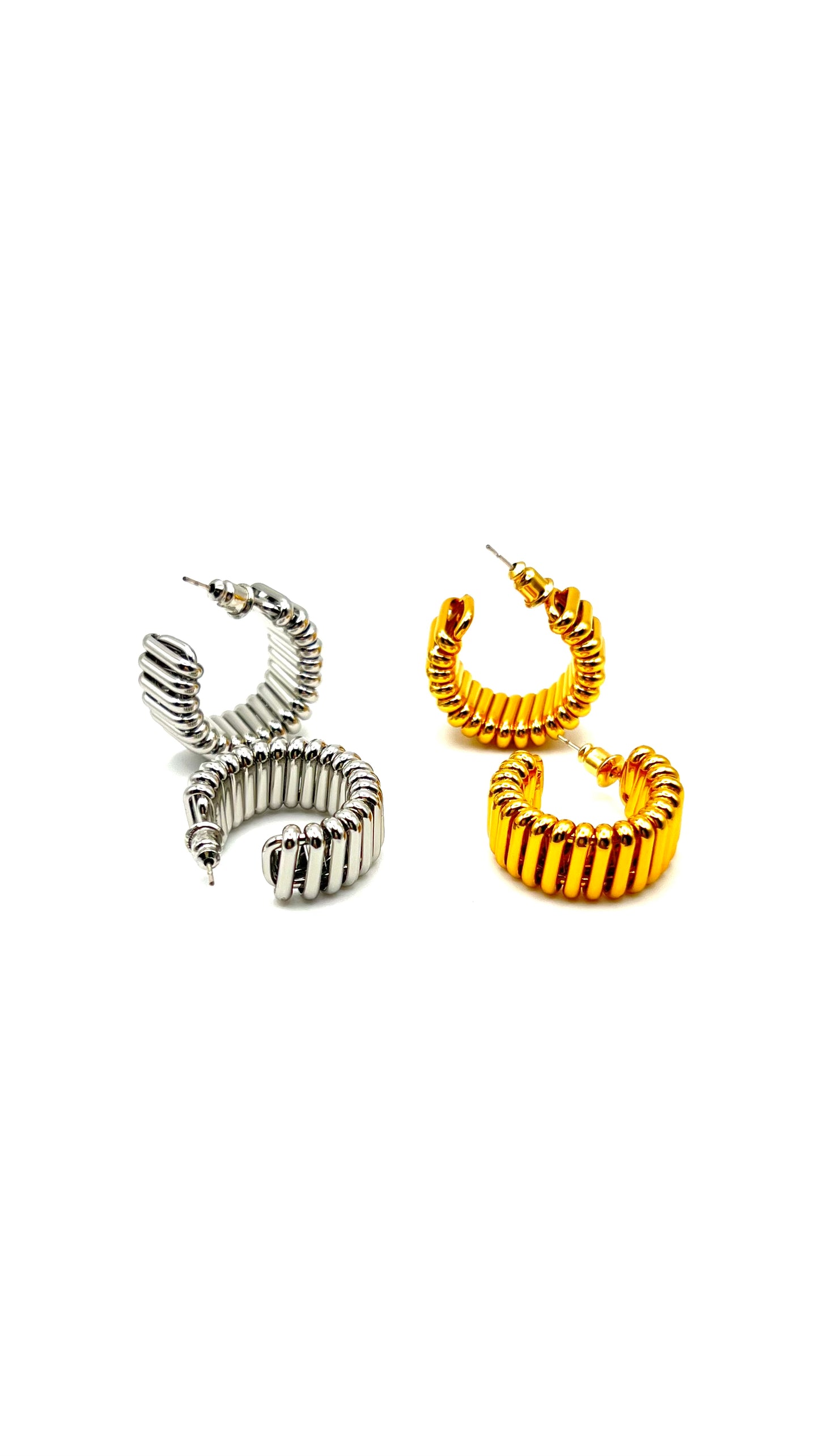 Nava Wave Hoop Earrings