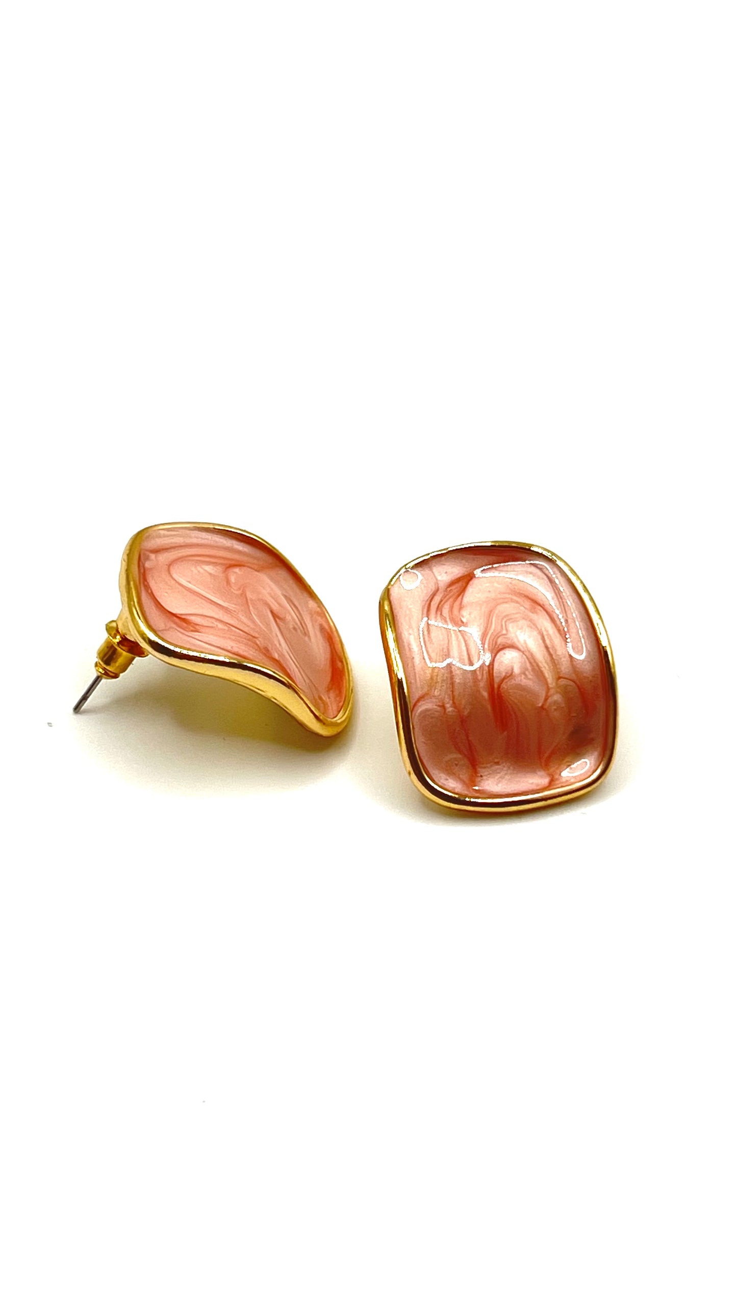 Monochic Earrings