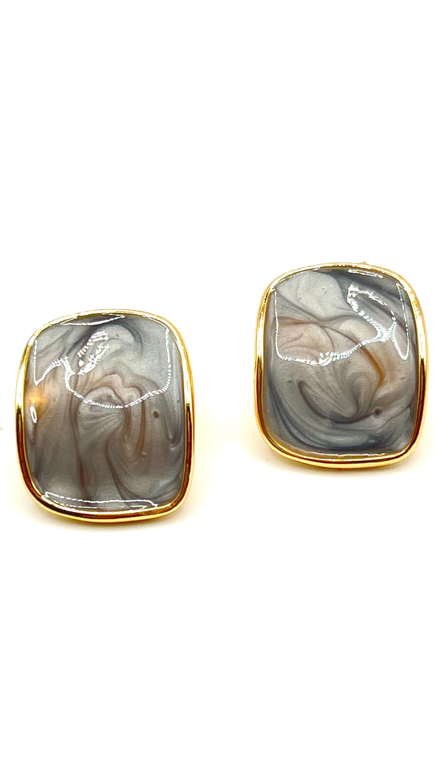 Monochic Earrings