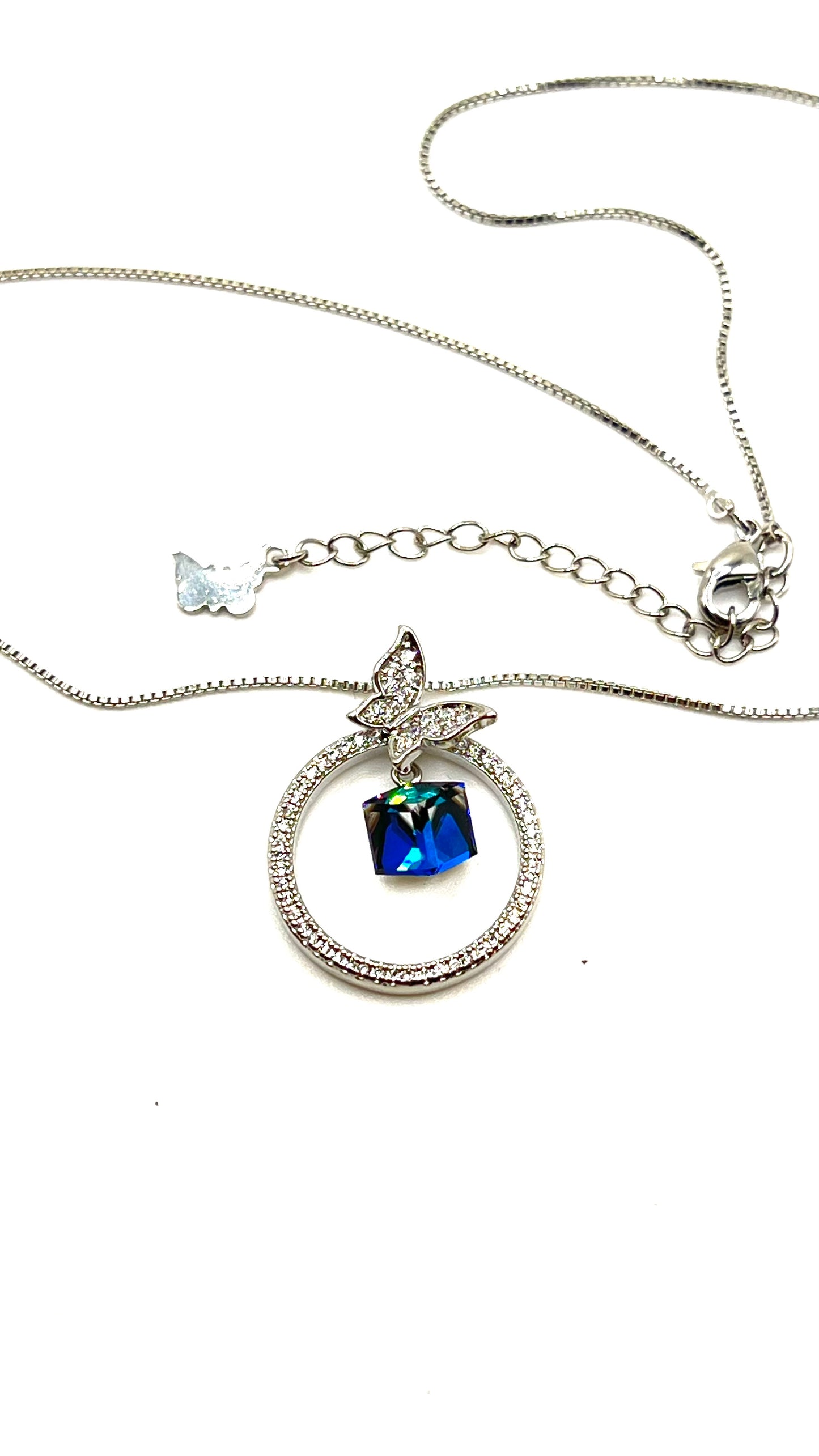 Butterfly Geometry - Whitin The Ring Necklace