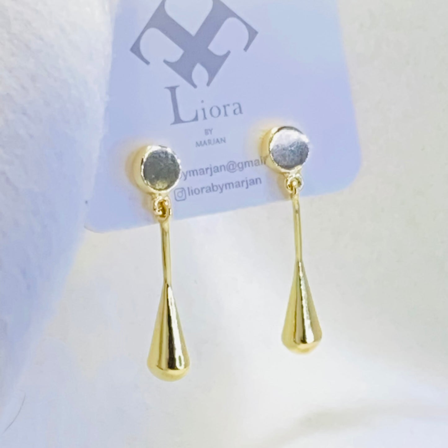 Tearlight Studs