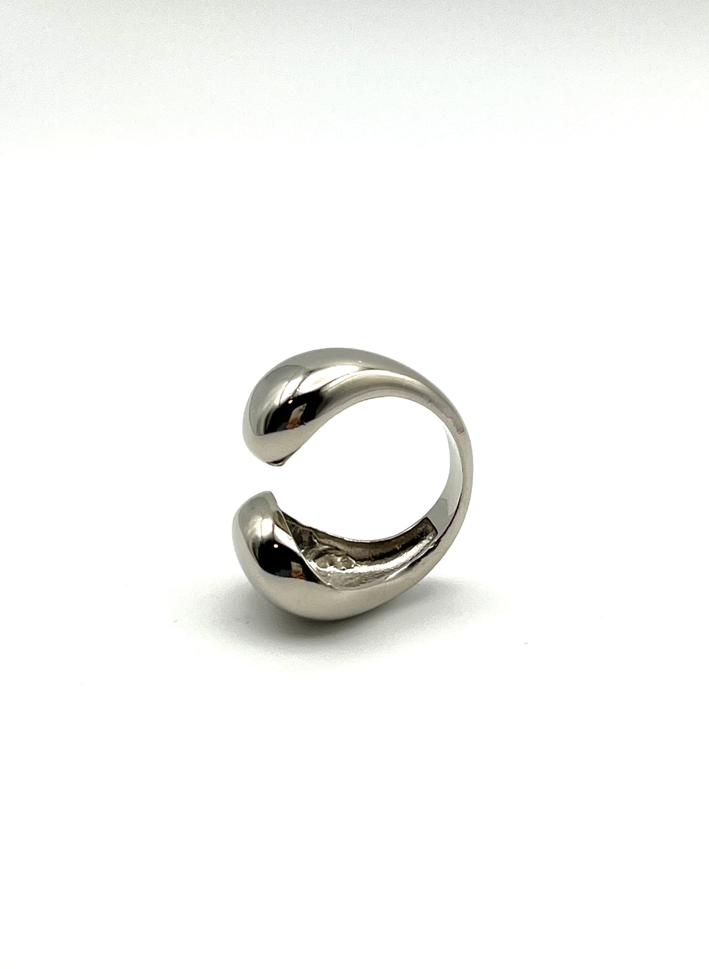 Vara- Bold Orb Ring