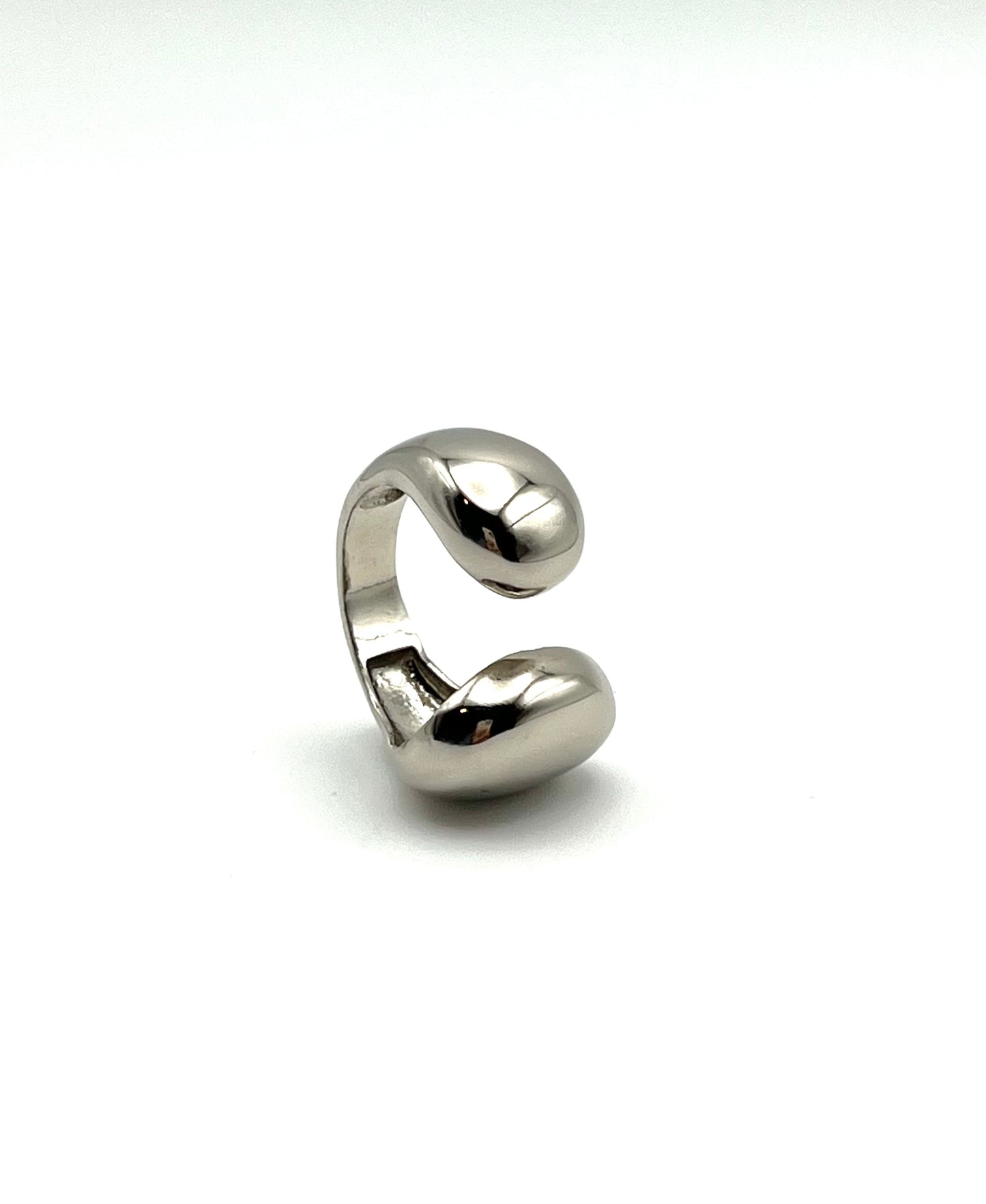 Vara- Bold Orb Ring