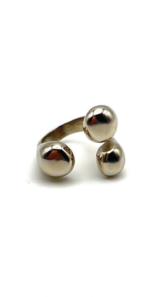 Lumi-Bold-Orb-Ring