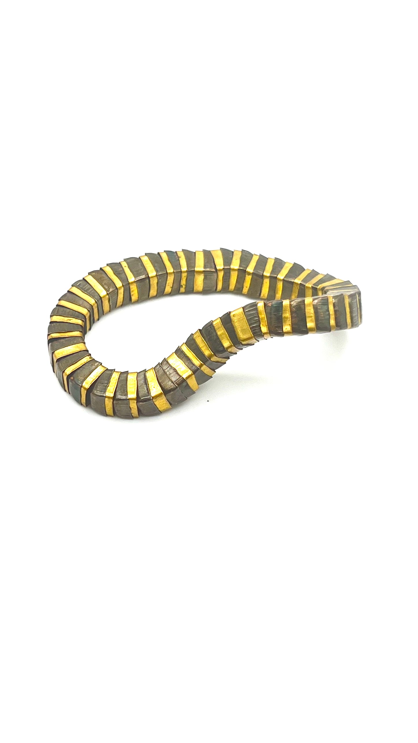 Architect GoldFrame Bracelet - Black Detail