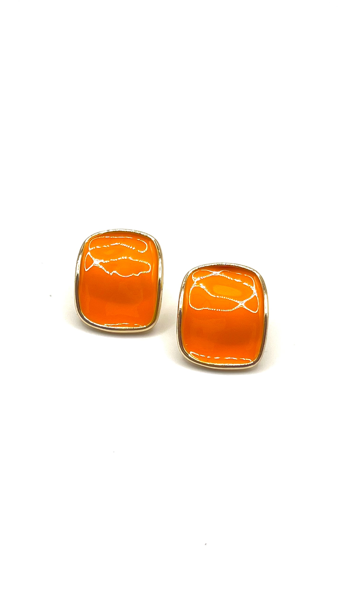Monochic Earrings