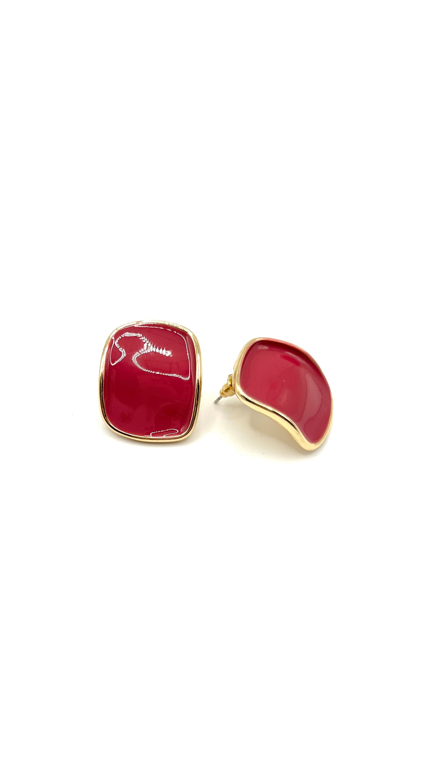 Monochic Earrings