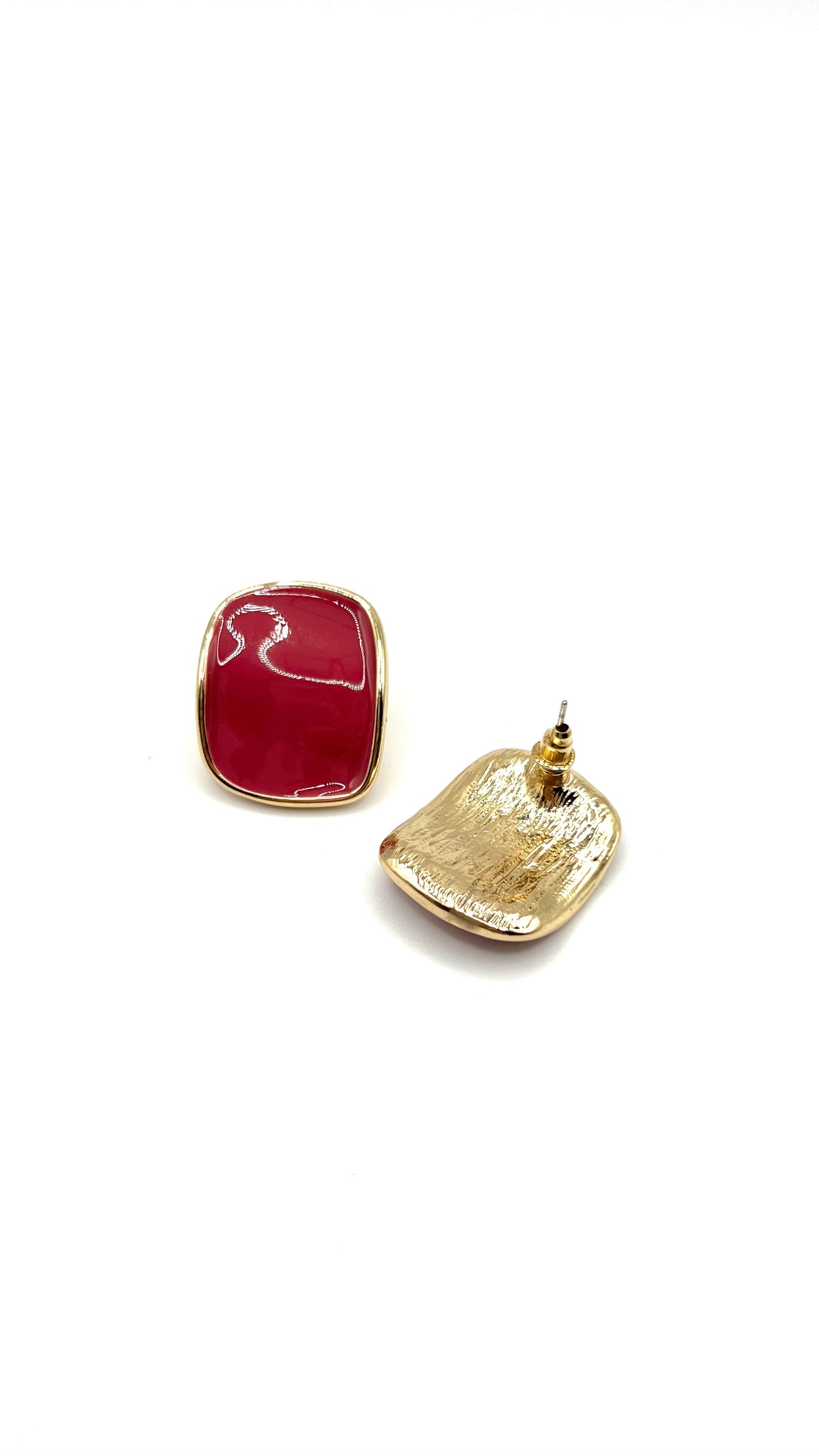 Monochic Earrings