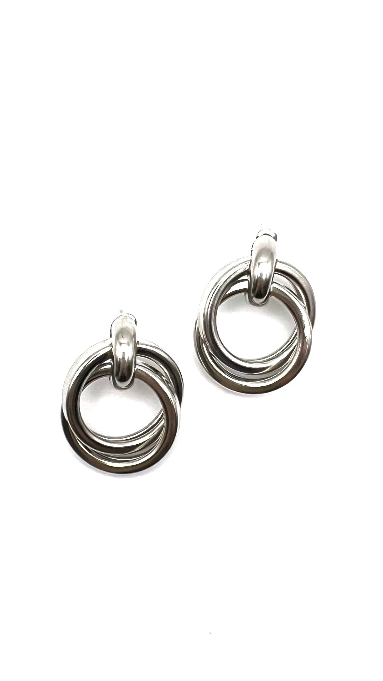 Kesher Loop Studs